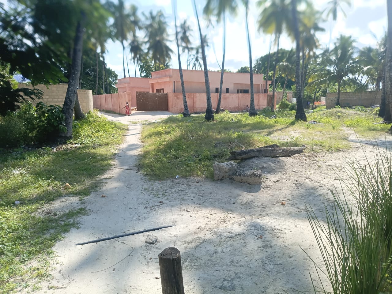 Residential Plot for Sale in Jambiani, Zanzibar – 5 Minutes from the Beach